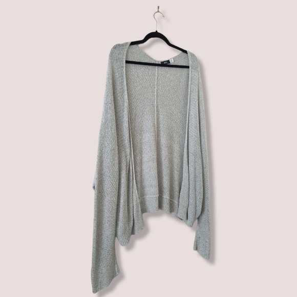 Urban Outfitters Merle Grey Cardigan - Picture 4 of 9
